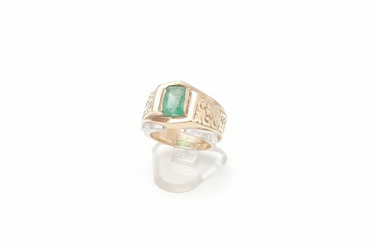 Art Deco Ribbed Band with Emerald-Cut Solitaire