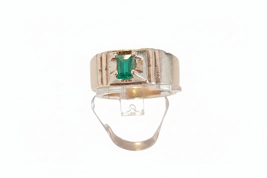 Pierre™ Raw Vintage Silver Signet Ring with Rectangular Emerald-Green Gem