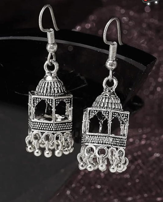 Elegant Silver Indian Jhumka