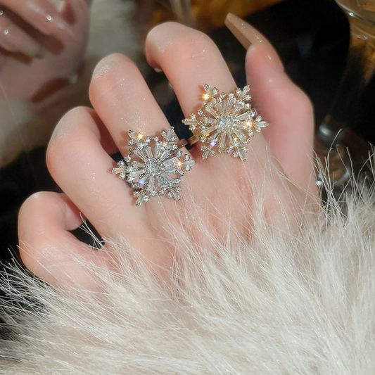 Sparkling Flower Rotating Ring